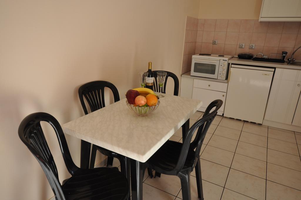 Ferienwohnung Ammos Roda  Exterior foto